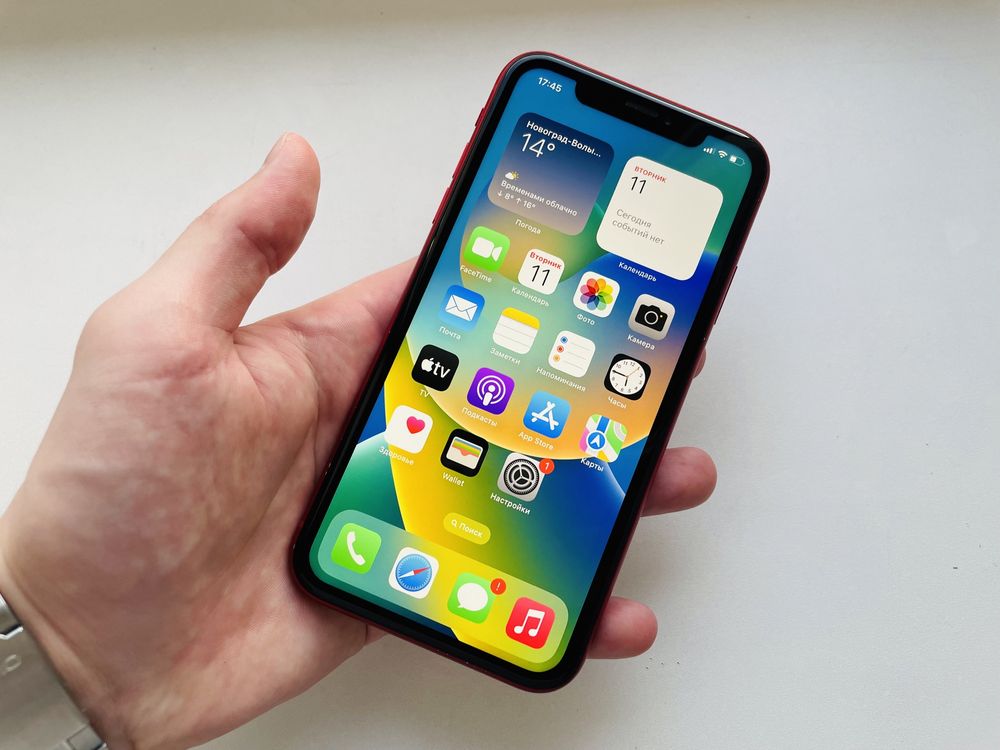iPhone XR 64GB Red Neverlock