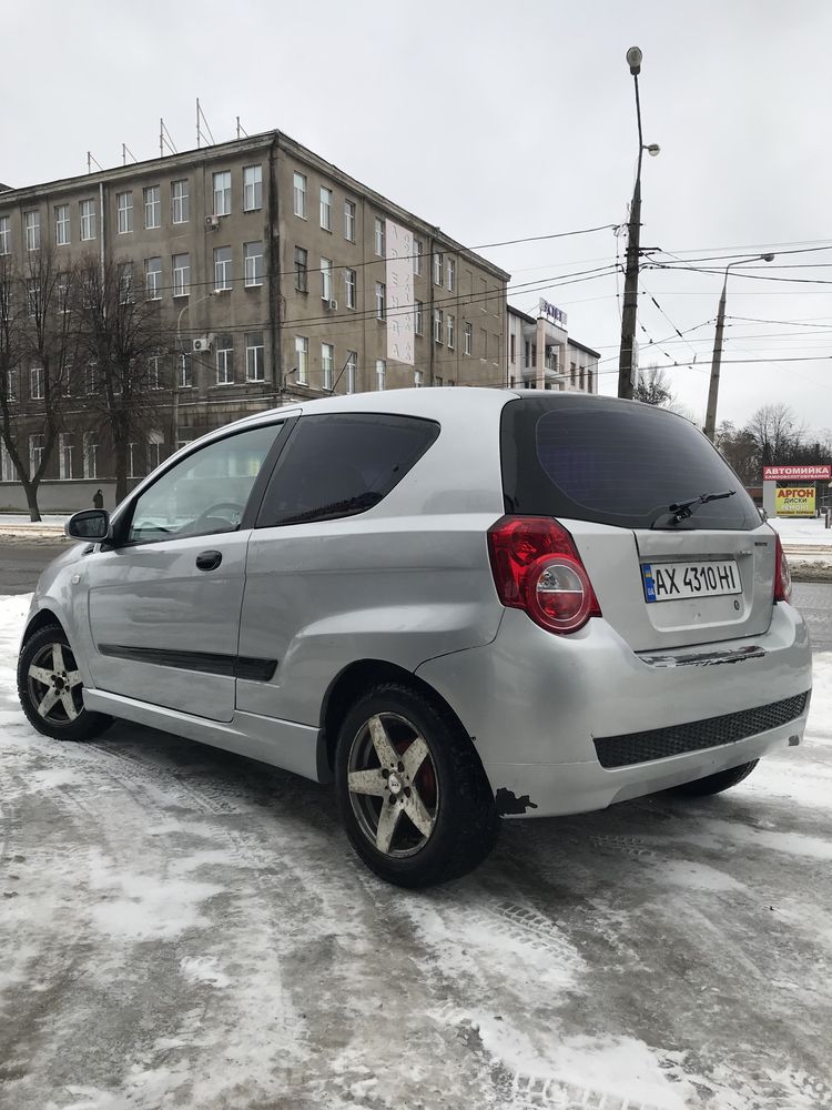 Продам машину Chevrolet авео хетчбек