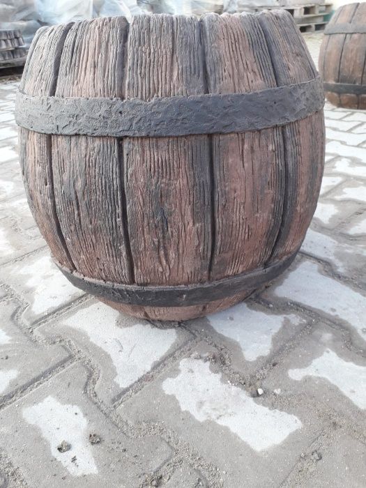 beczka betonowa , ogrodowa, donica ,