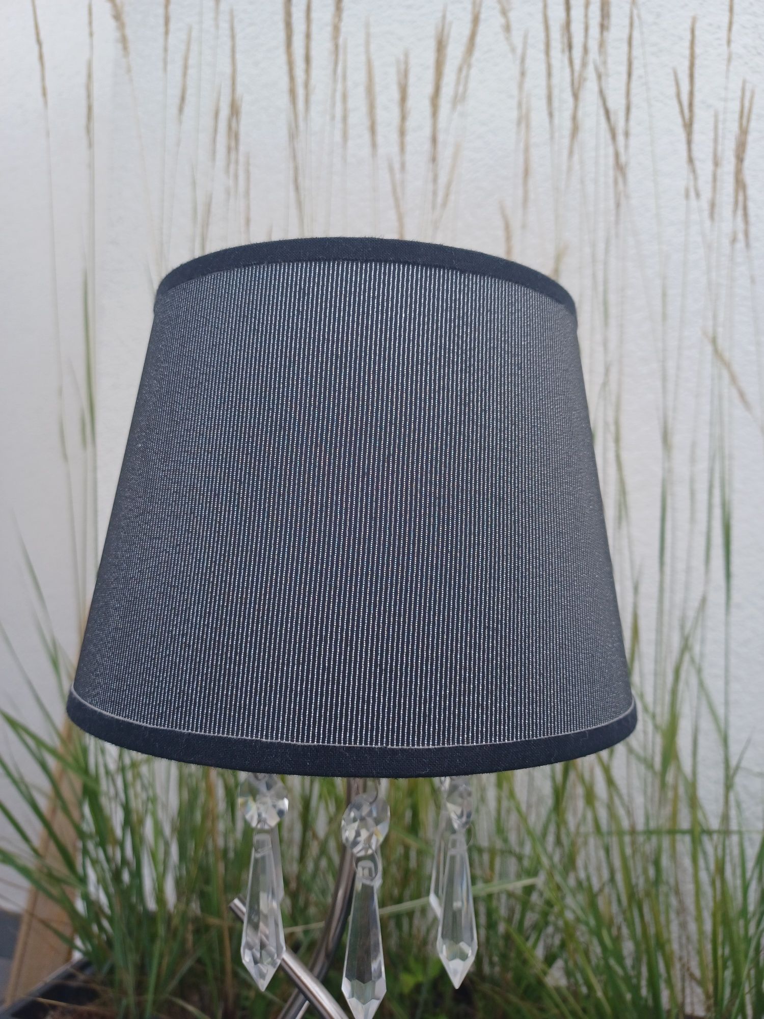 Lampka nocna w stylu glamour