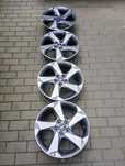 Nr 2 Alufelgi Ford Focus MK4 r17 5x108 czujniki powietrza stan bdb