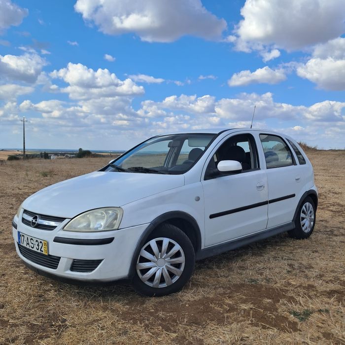 Opel corsa Diesel 5 lugares ano 05