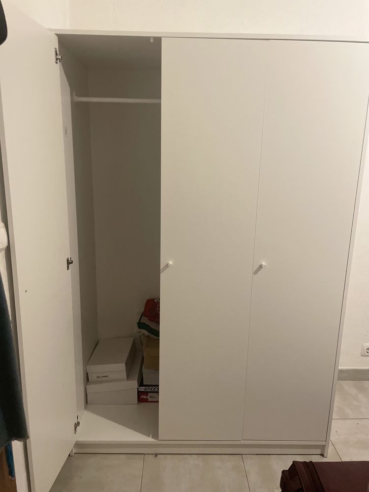 Roupeiro IKEA 3portas