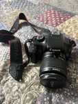 Aparat Lustrzanka Canon 1100D