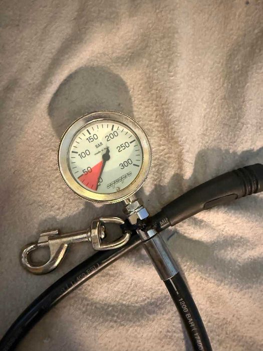 Sprzęt nurkowy,.. automaty, płetwy, manometr, interface