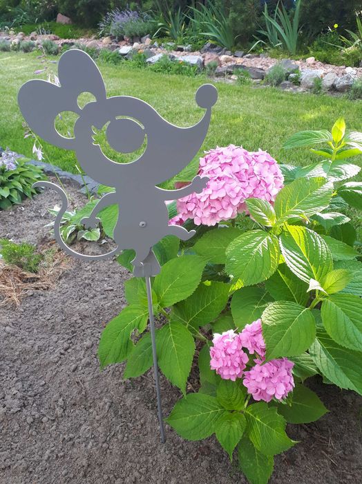 Декор, фігурки, металеві вироби