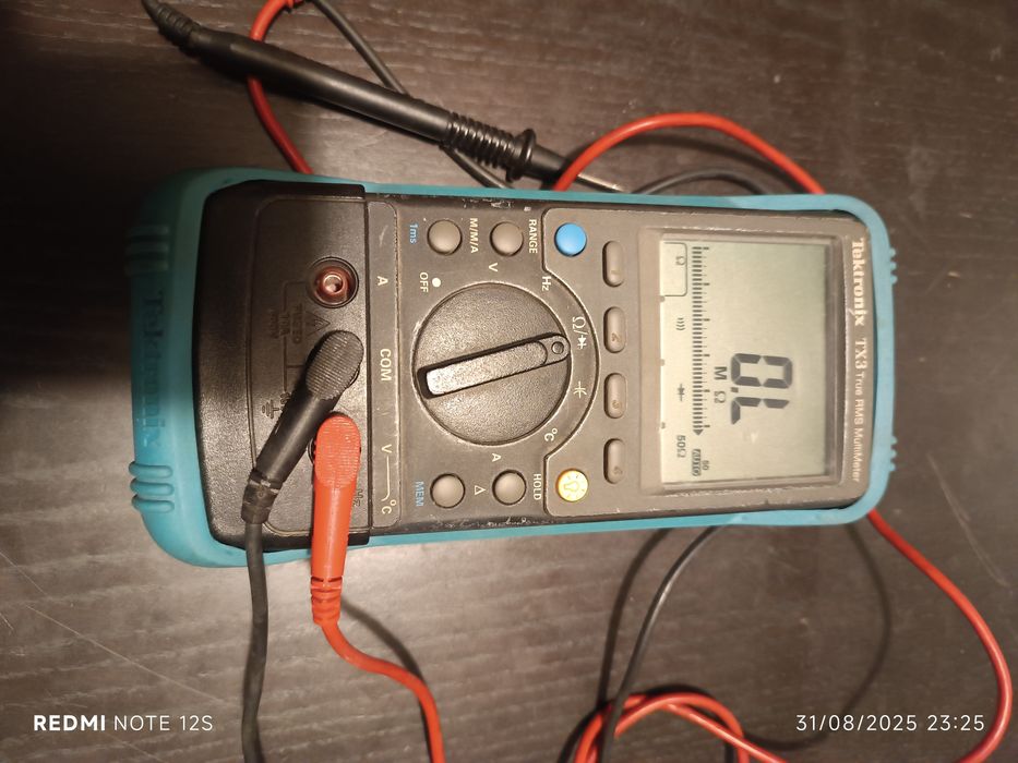 Multímetro Digital Tektronix TX3