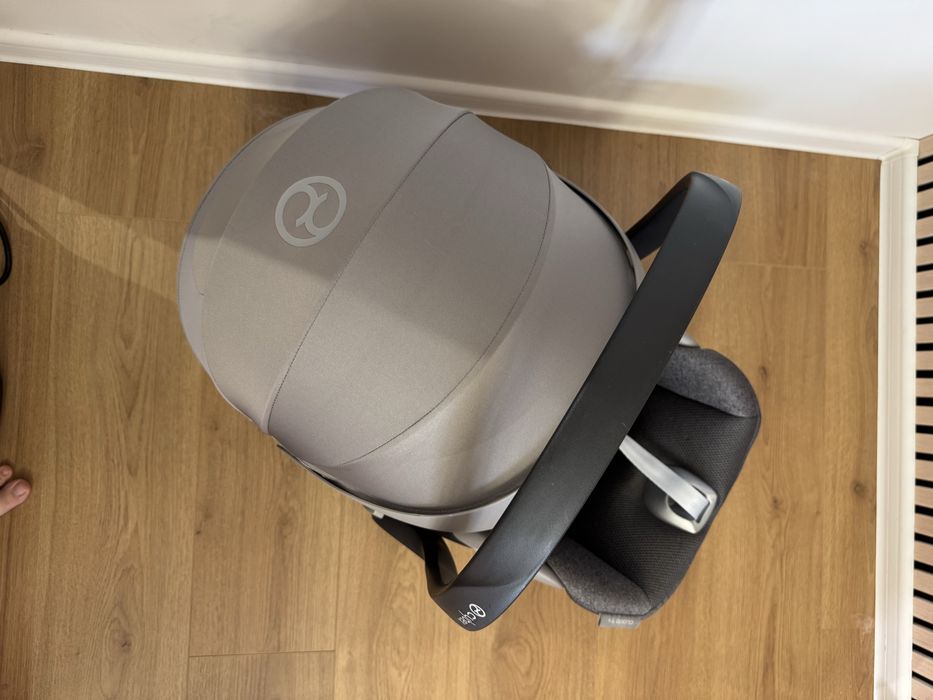 Автокрісло Cybex Platinum Cloud T i-size plus сірий з сіточкою