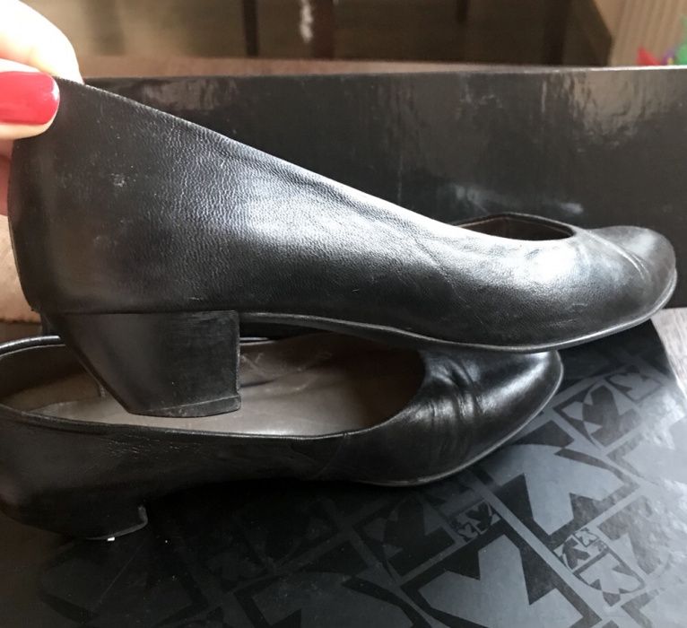 Skórzane półbuty czółenka Ryłko, rozmiar 35 buty porządne i wygodne