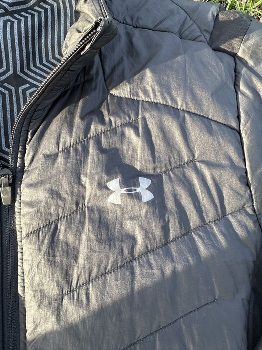 Куртка Under armour розмір M оригінал