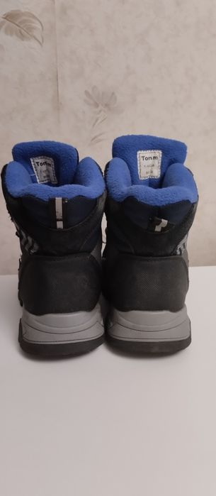 Дитячі зимові сапоги