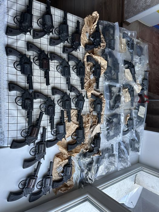 Ігрушка ссср Пістолет Револьвер