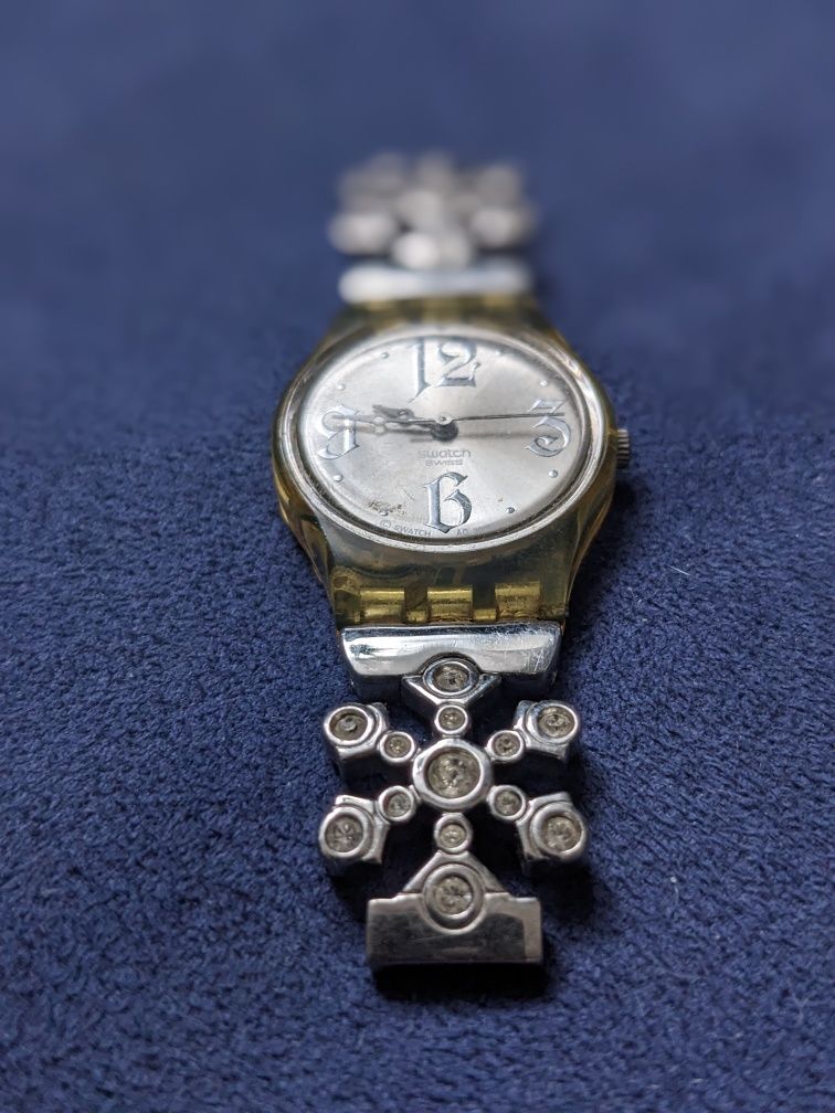 Годинник Swatch браслет з камінням