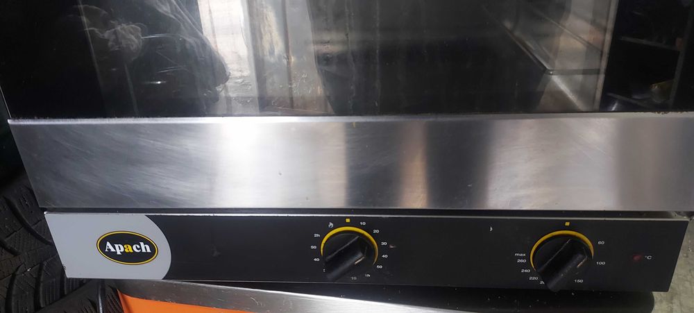 Конвекційна піч AD44M Apach