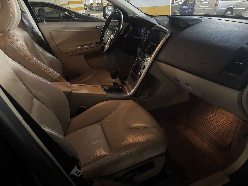 Volvo XC60 2.4 D5 175cv