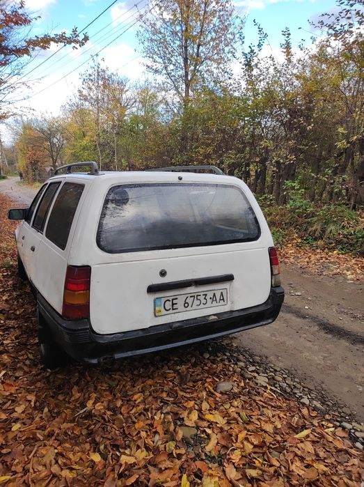 Опель кадет уневерсал