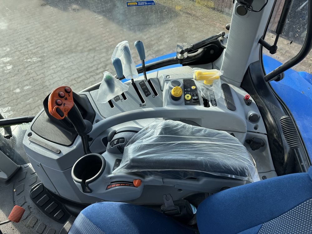 New Holland T7.165 S.    Krajowy. Jak nowy!!