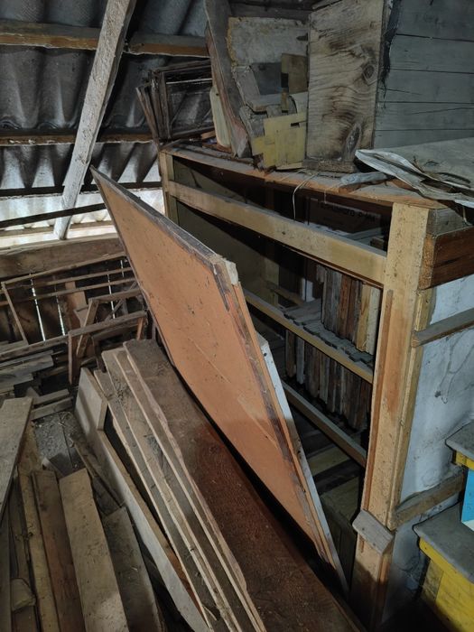 Рамки бджолині, шафа для рамок; дашки