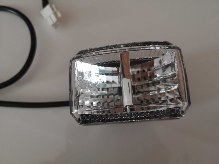 Lampa lampka przednia lewa Ottobock juvo na magnes 491s75