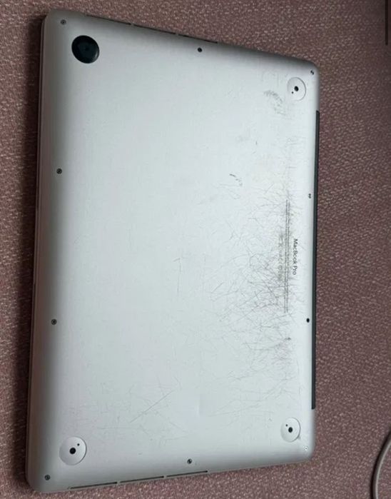 MacBook Pro 13” 2013 Z wadami