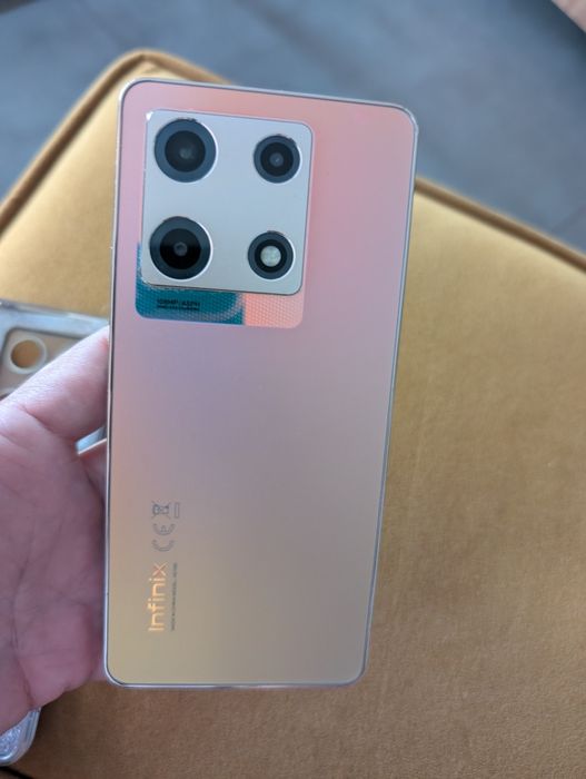 Telefon Infinix Note 30 pro