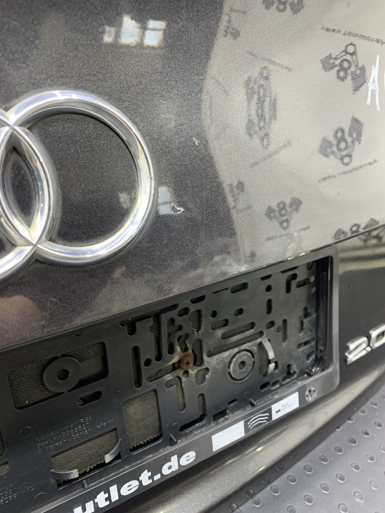 Кришка багажника Audi A4 B8 LZ7L ауді а4 б8