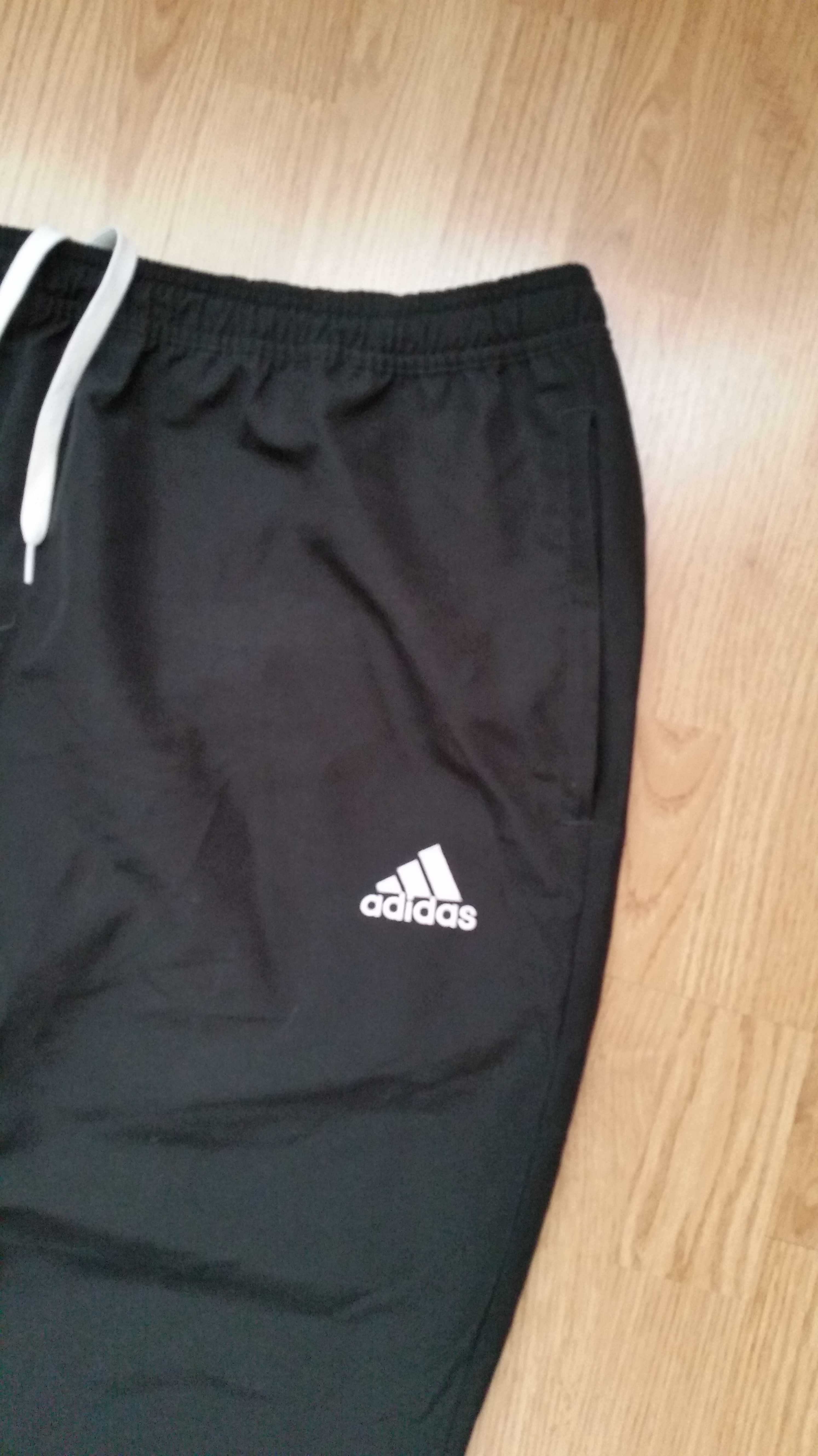 Spodnie dresowe Adidas AeroReady