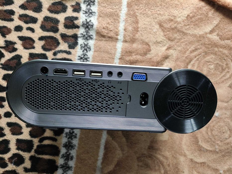 Проектор Byintek K9