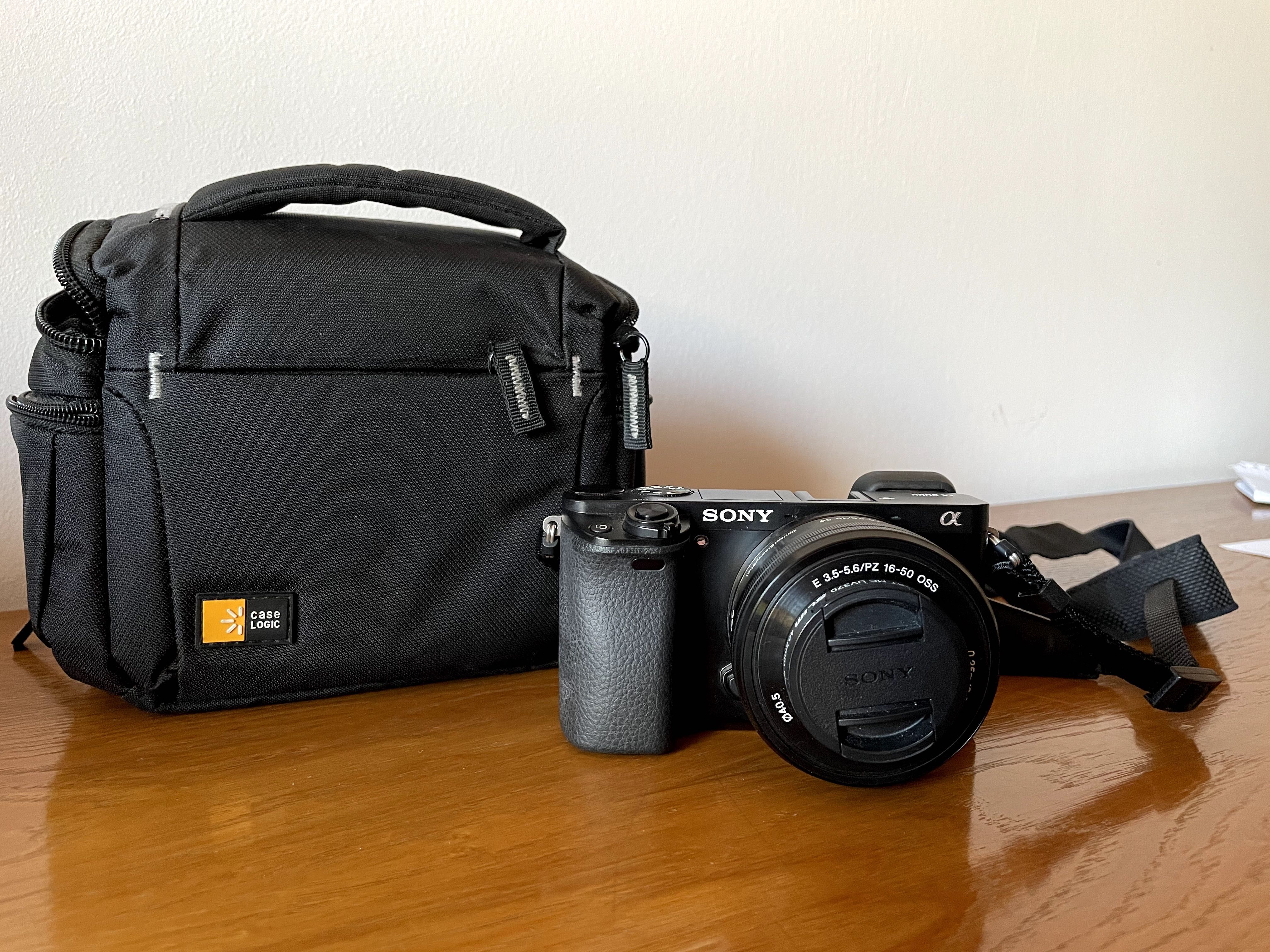 Sony Alpha 6000 + obiektyw 16-50mm + torba