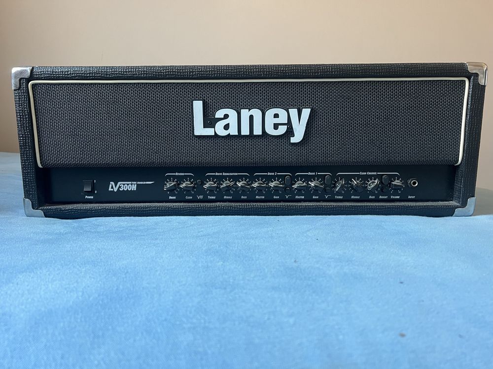 Wzmacniacz Laney plus footswitch