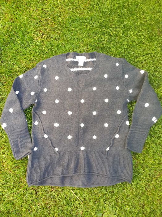 H&M. Granatowy sweter w białe kropki. Roz L
