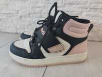 Buty dla dziewczynki sprandi 34
