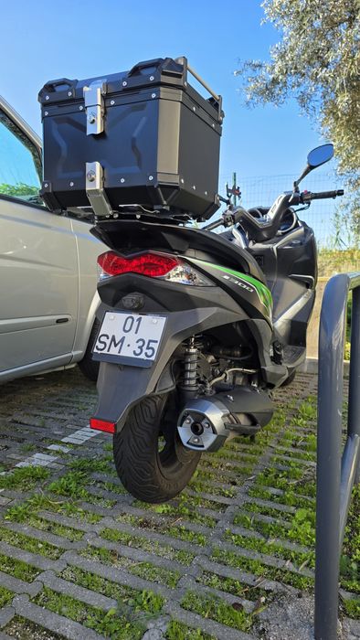 Kavazaki j 300 bom estado