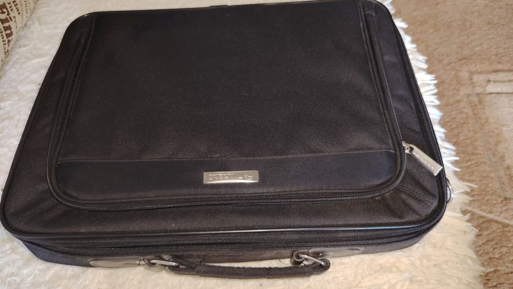 Сумка для ноутбука до 16 дюймов