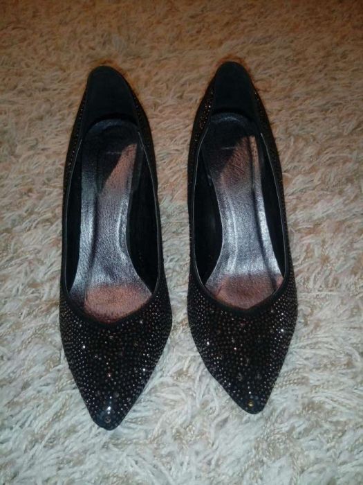 SZPILKI CZÓŁENKA SYLWESTER impreza cekiny rozmiar 41