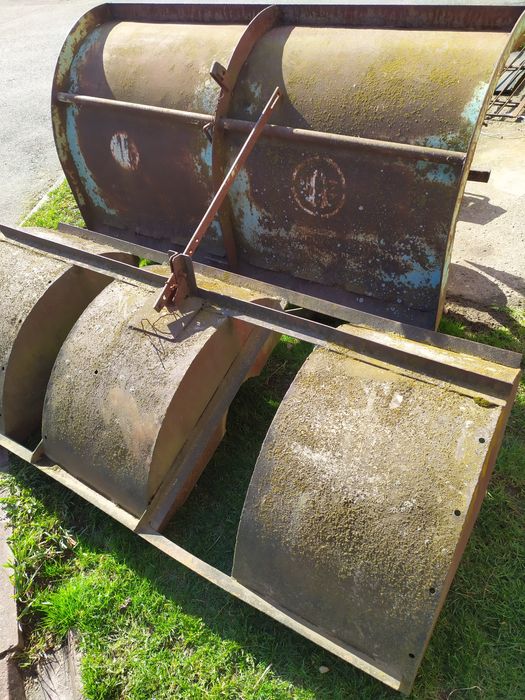 Części do glebogryzarki do truskawek , osłona, wałki WOM, Smarownica