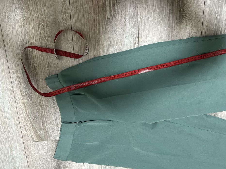 Костюм українського бренду