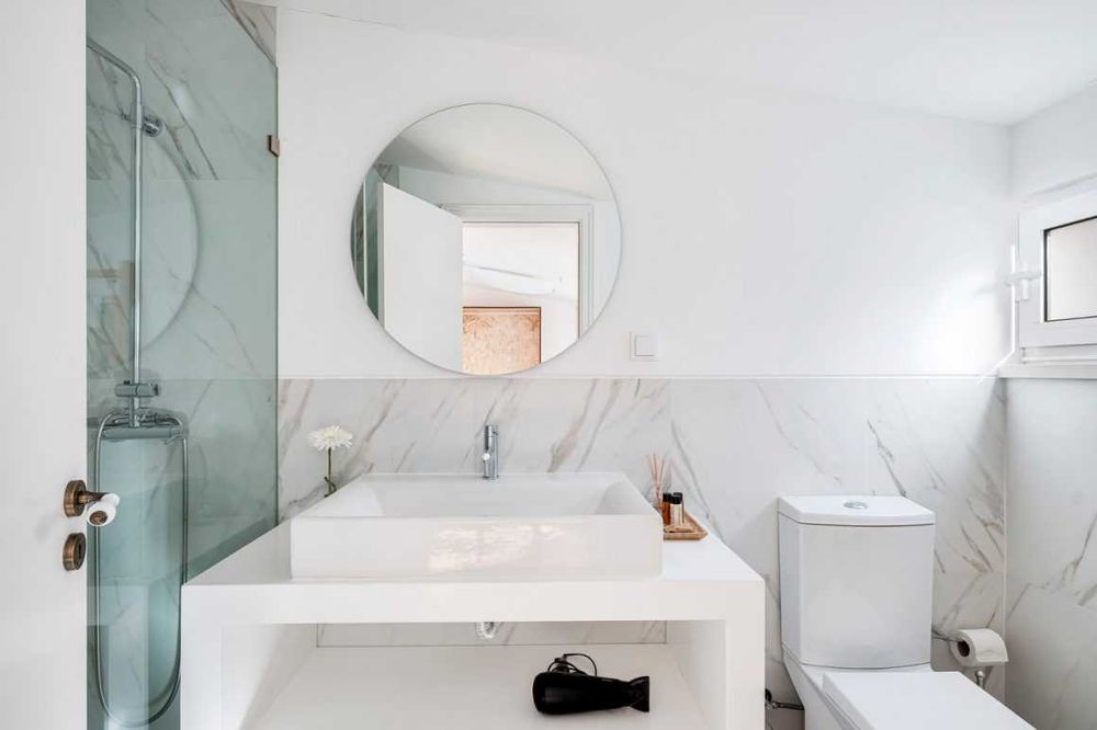 Quartos de CASAL no CENTRO Lisboa. Entrada imediata.