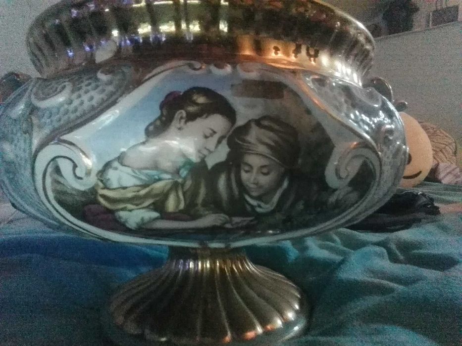 terrina antiga para decoração