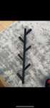Wieszak pionowy czarny 78 cm nowy