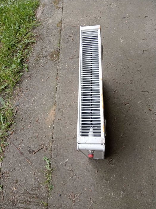 Grzejnik o wymiarach 60cm na 50cm