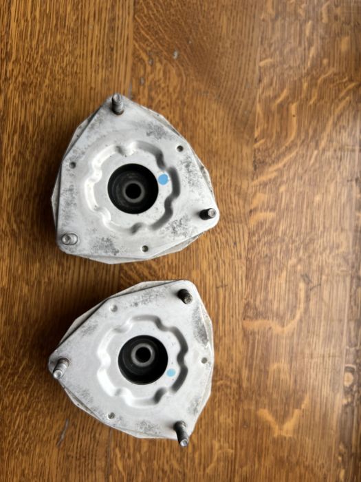 Опора амортизатора передня Infinity Q50