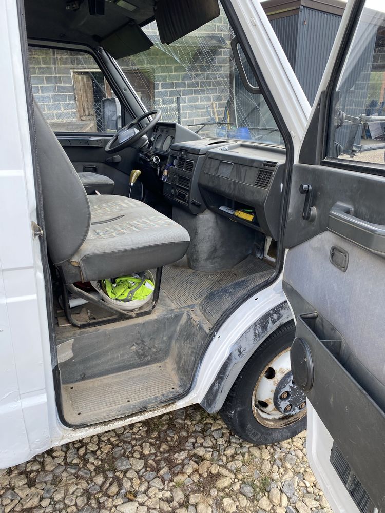 Iveco daily 2.8 TD , 35-10, Plandeka.