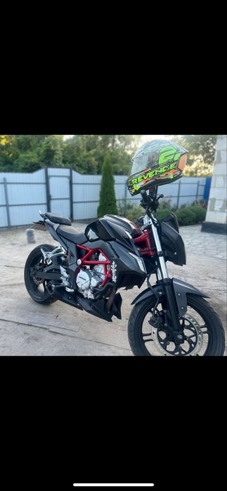 Loncin cr6 ( voge 300r )