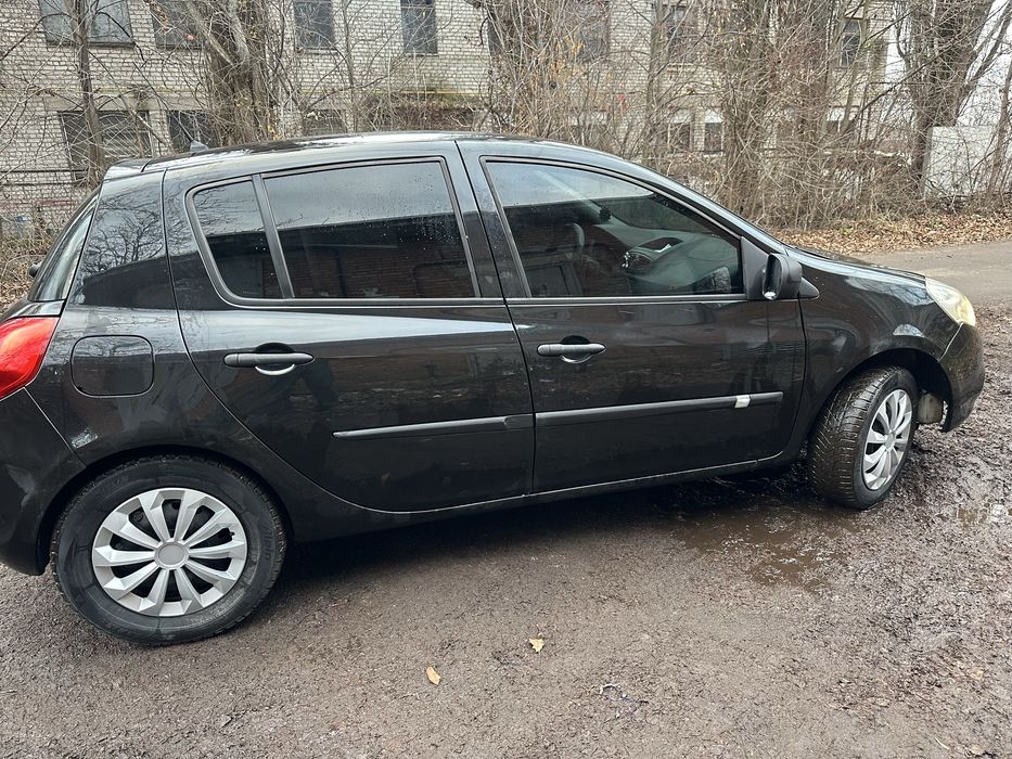 Рено кліо 3  1.5D 2011