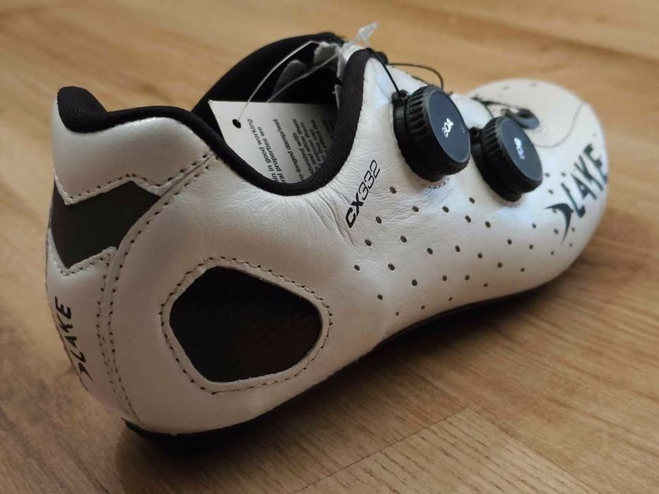 Sapatos de Ciclismo Lake CX332 Carbon "Termo-moldáveis" Novos