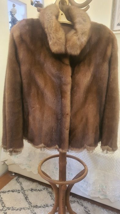 Шуба  из натурального меха