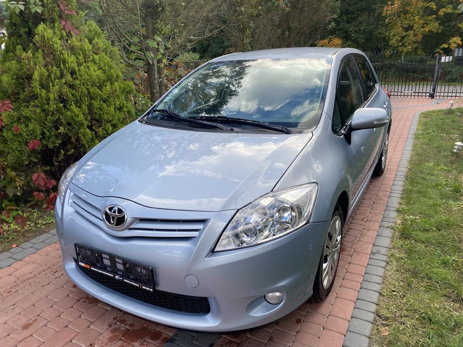 Toyota Auris 1.6 benzyna klimatyzacja super stan