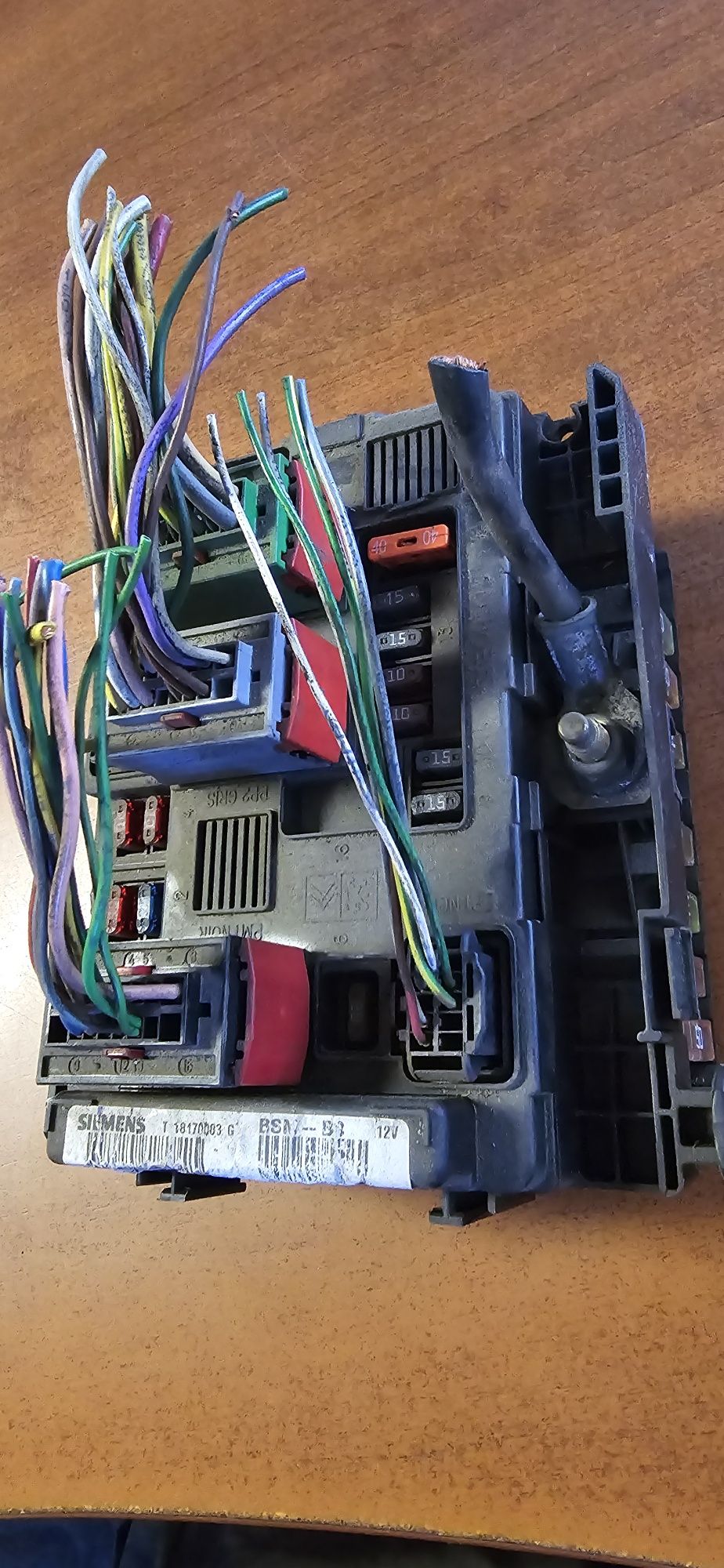 Moduł  skrzynka BSM 964   3498  880  PSA  S11847  0003G Citroen  C2