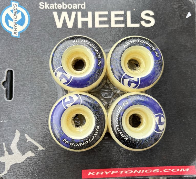 Kółka do deskorolki 54 Kryptonics 4 szt